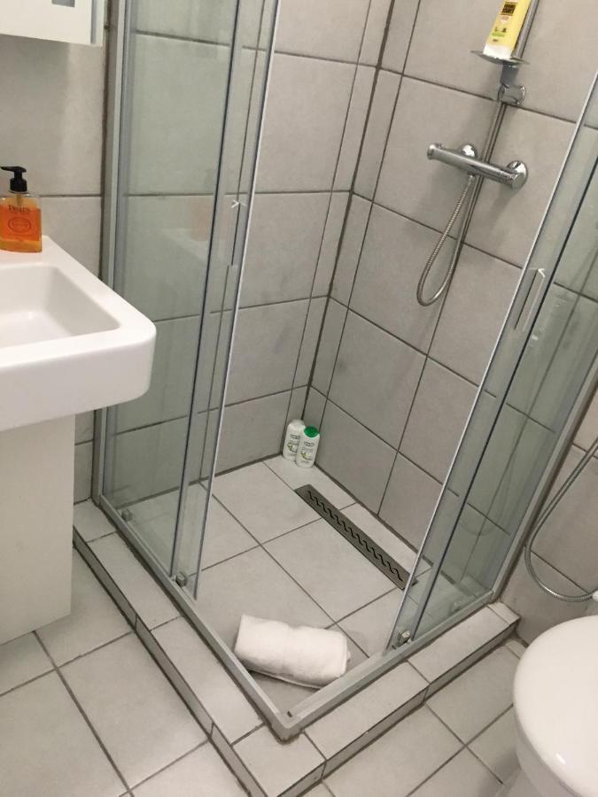 Brydges Self-Catering Spaces And En-Suite Rooms Hastings Bagian luar foto